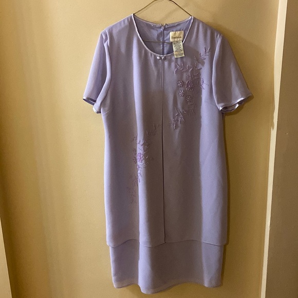 Tradition formal midi dress size 12 - Picture 2 of 7